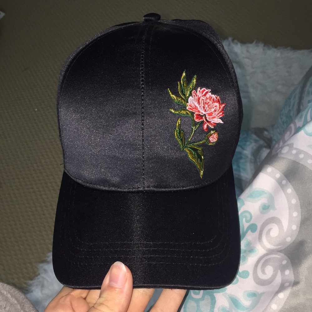 Super cute embroidered hat